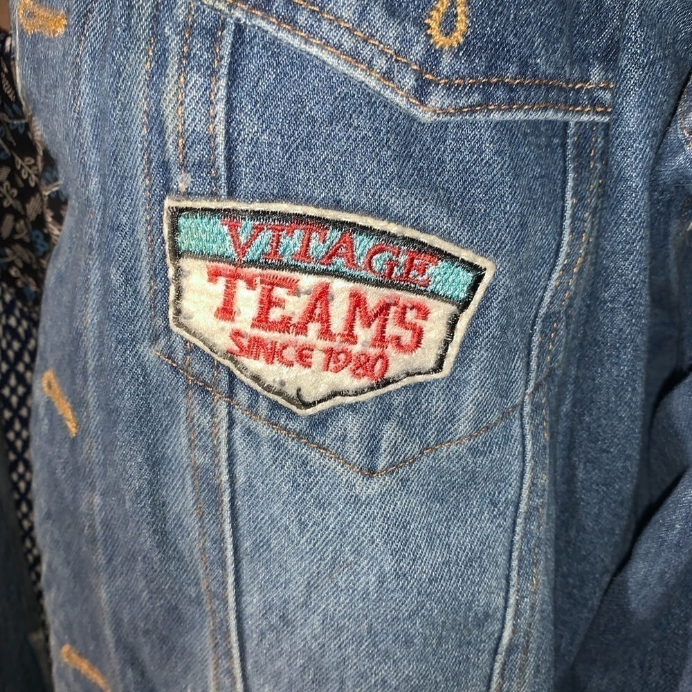 Jean/Denim Jacket with Patches XL - Picture 7 of 12